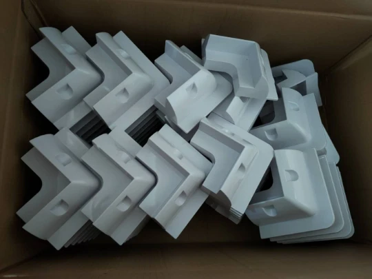 ขายึดแผงโซลาร์เซลล์แบบ 6 ชิ้น ผลิตจากพลาสติกป้องกันรังสียูวี สำหรับรถบ้าน OEM