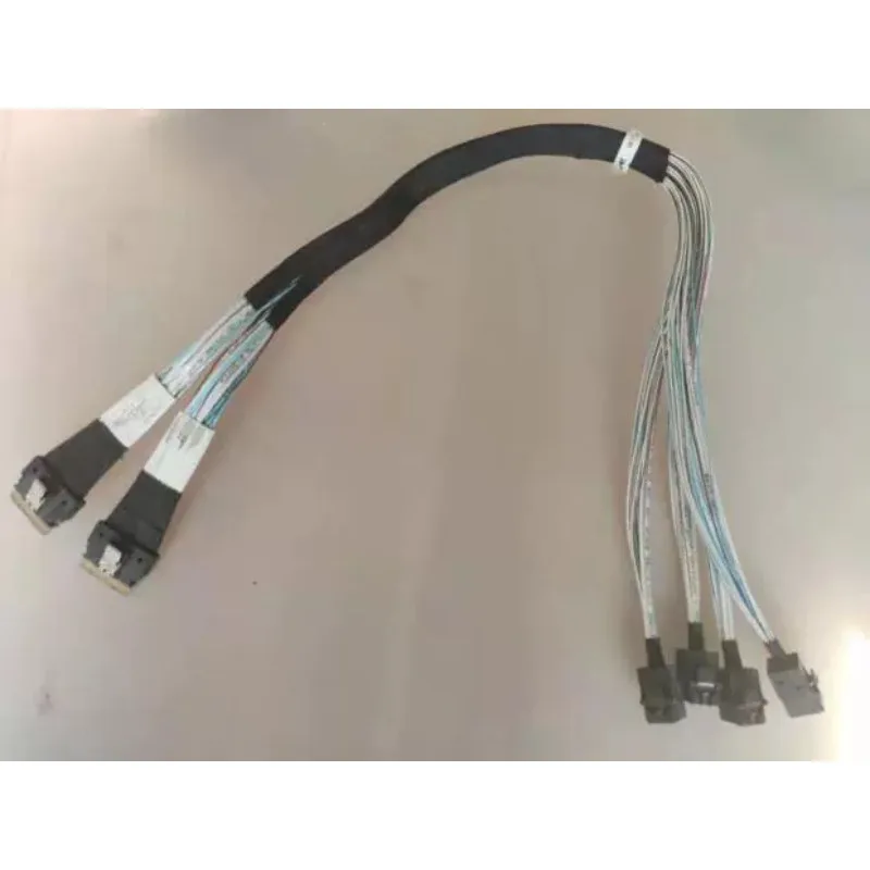 

For Slimline SAS4.0 SFF-8654 (74Pin) to 2 * SFF-8643 straight head, server data cable