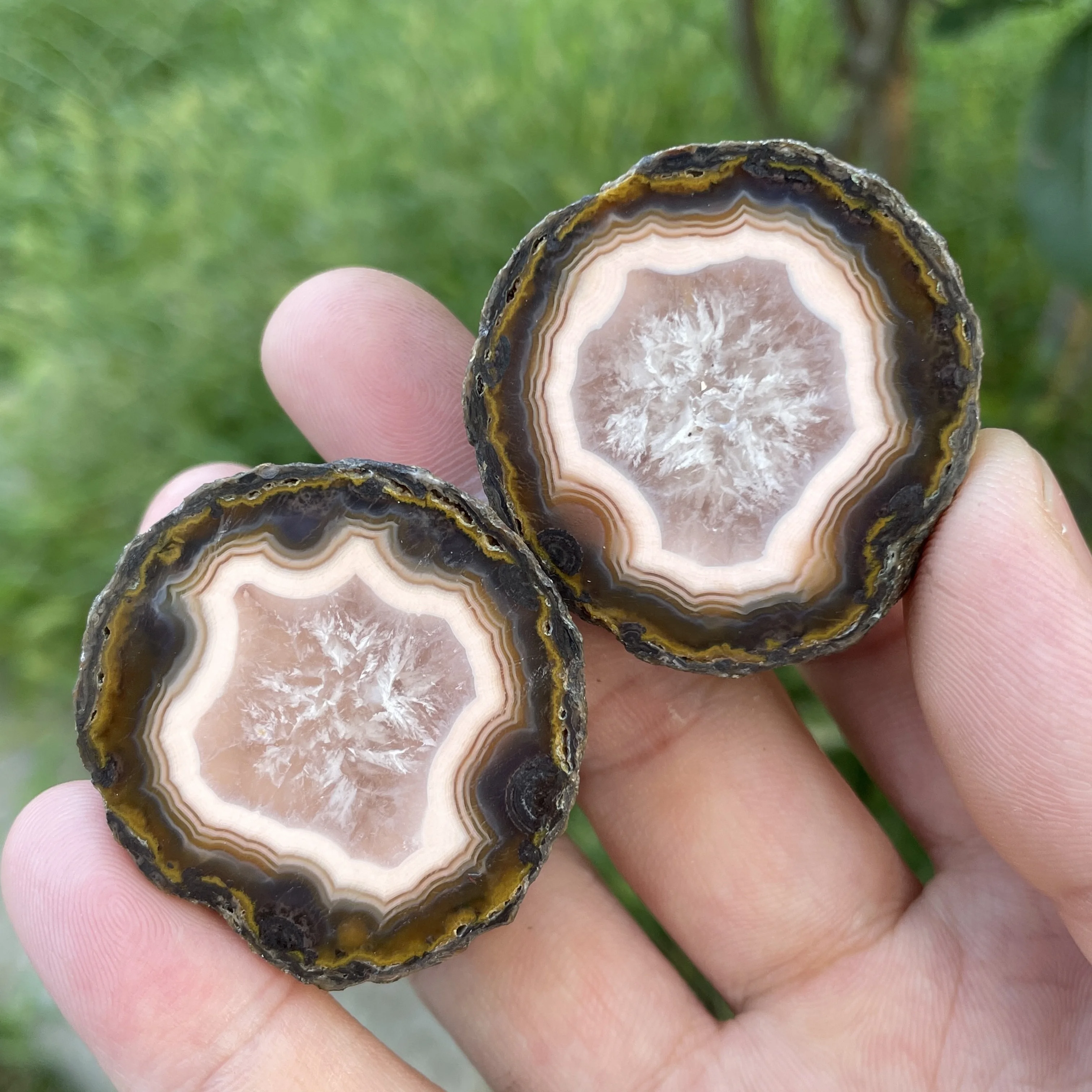 2pcs Natural Druzy Sardonyx Rough Polished HeBei Red Agate Geode Egg Crystal Quartz Cluster Healing Stone Home Decor AC1-10