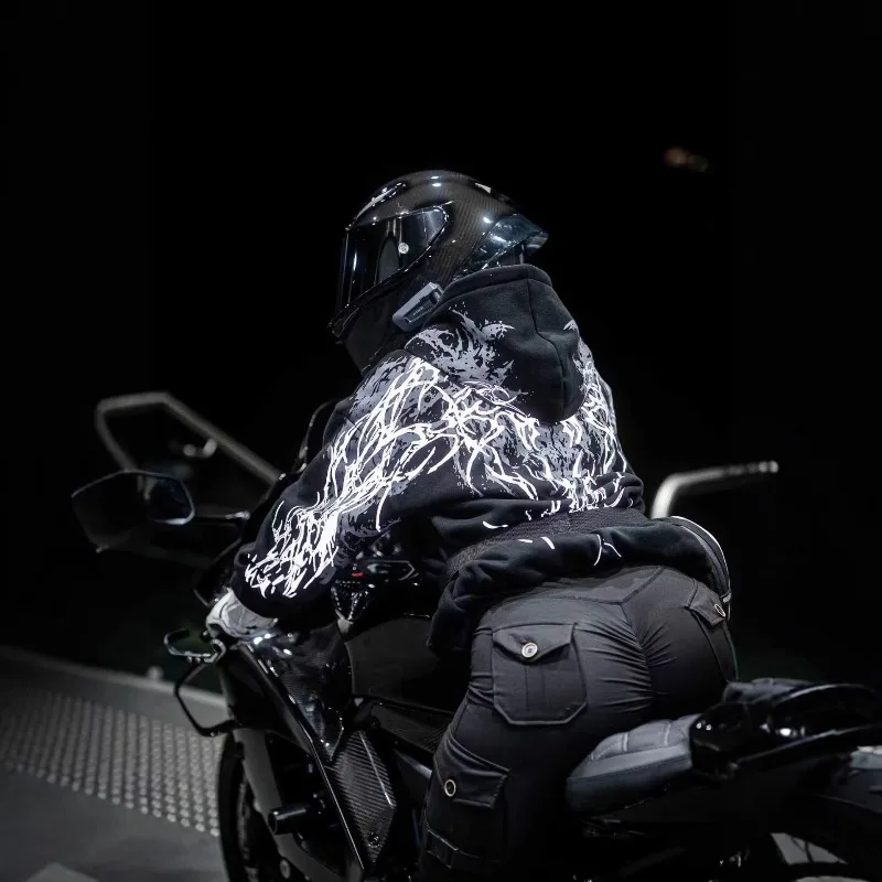 Thumbnail 3 - #67 Compare Graphic Hoodies Before You Buy