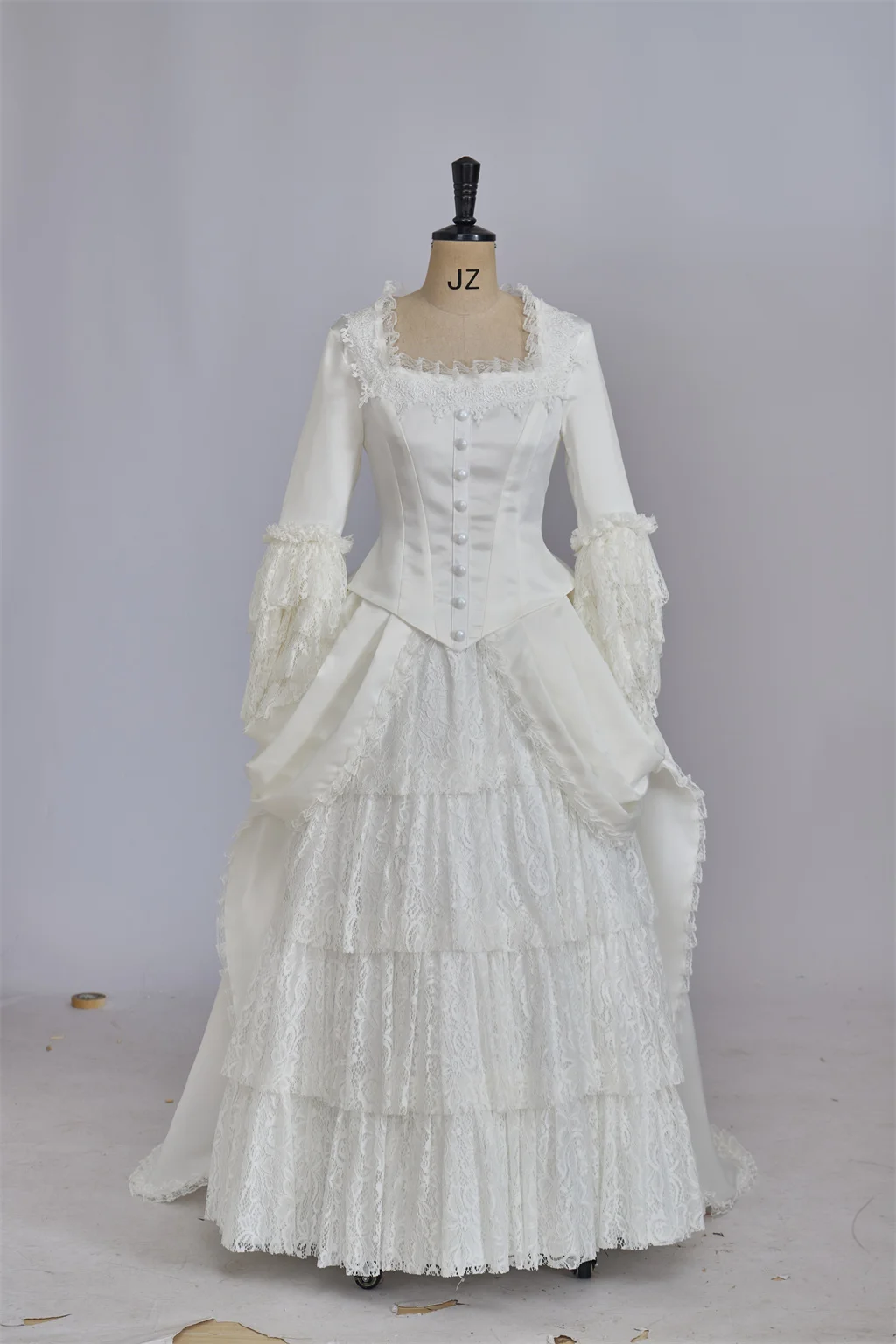 Musical The Phantom of The Opera Christine Daae Cosplay costume Victorian White Bridal Dress Musical The Phantom of The Opera Christine Daae Cosplay costume Victorian White Bridal Dress