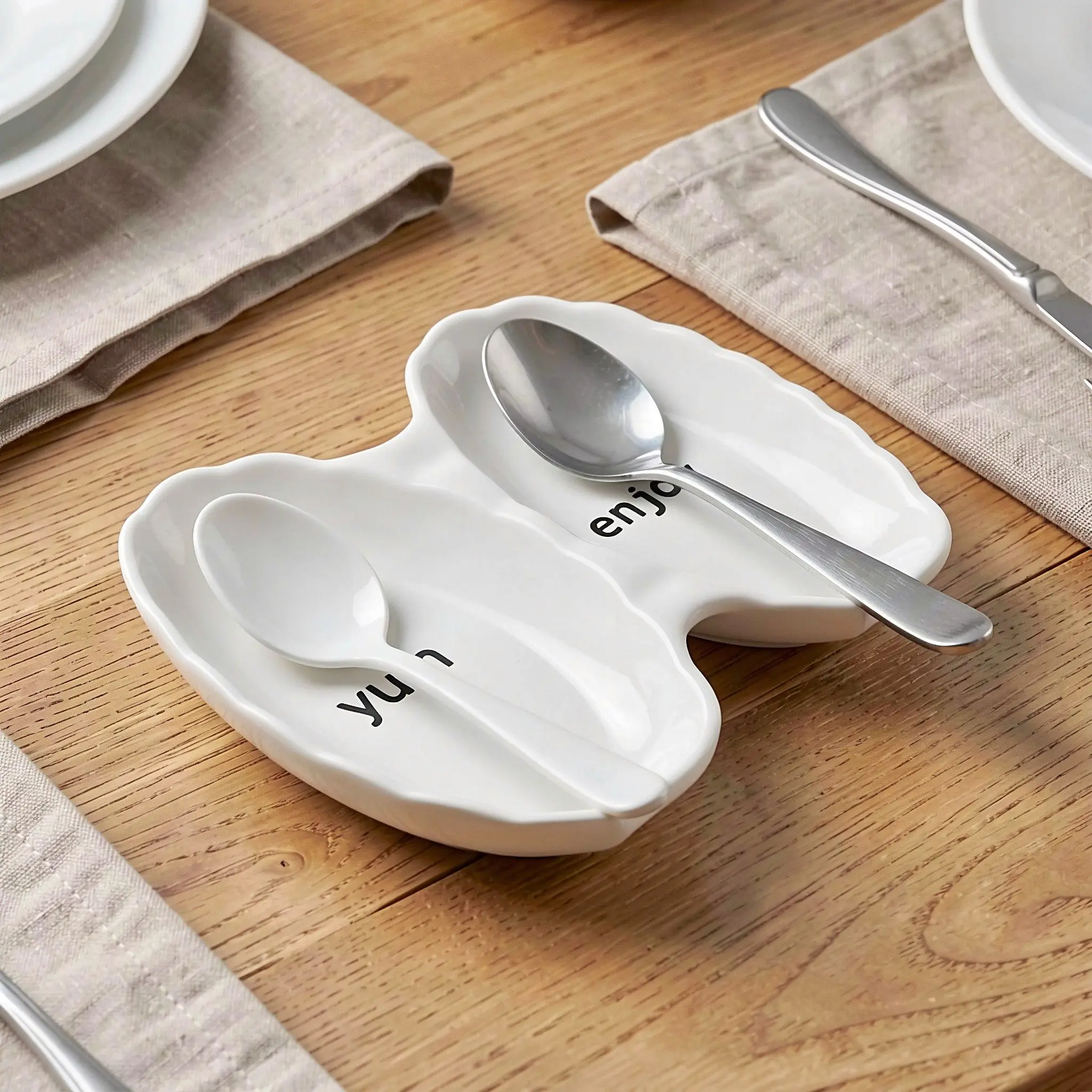 4Pcs Heat Resistant Ceramic Spoon Rest Double Slot Cooking Utensil Holder Kitchen Countertop Ceramic Dinner Spoon Stand