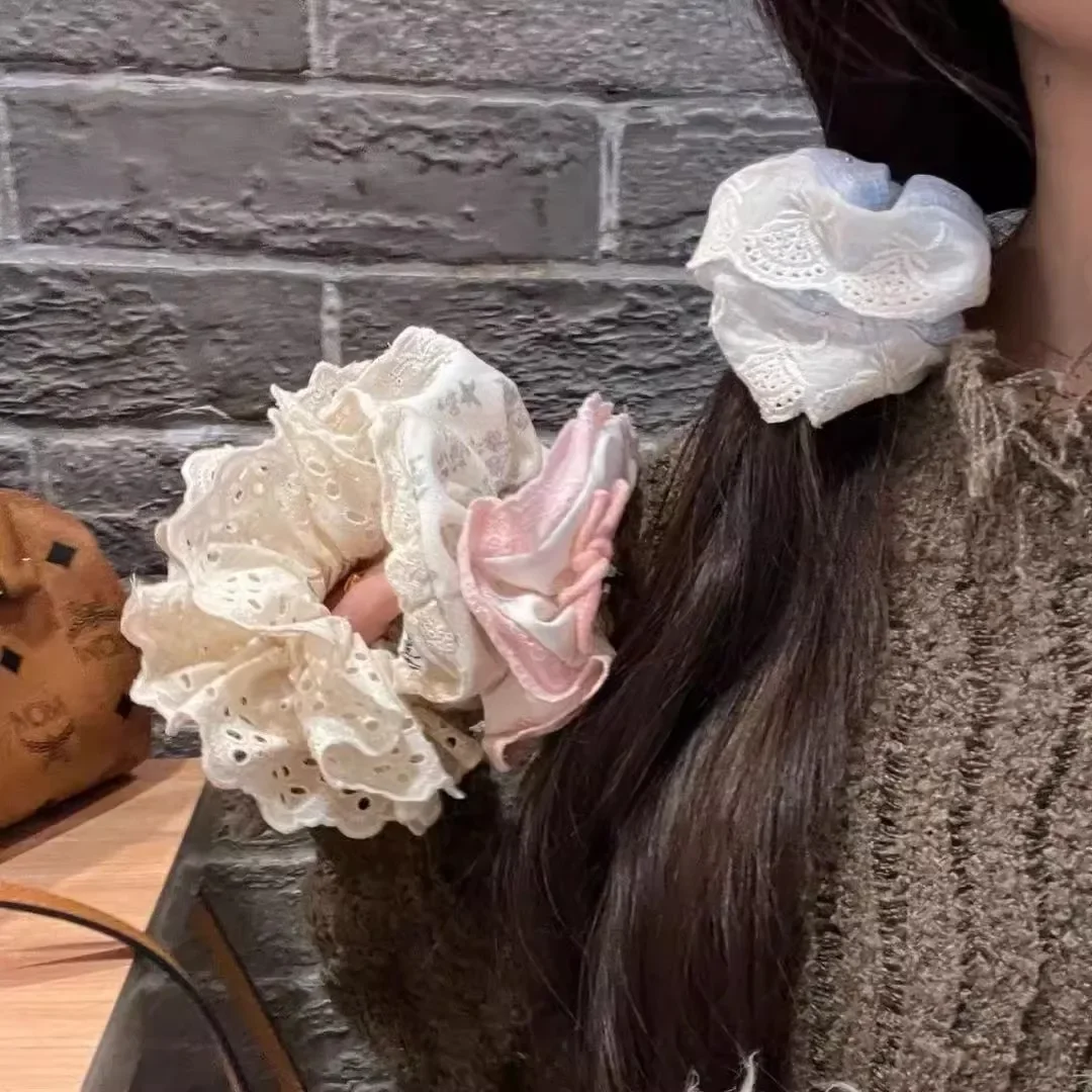 

Plaid Hair Band Simple Autumn and Winter Plush Large Intestine Hair Band Stylish French Retro Lace Headband