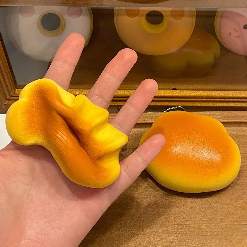 1PC  New Caramel Color Cloud Bread Slow Rebound Pinch Music Decompression Vent Toy squishy Decompression