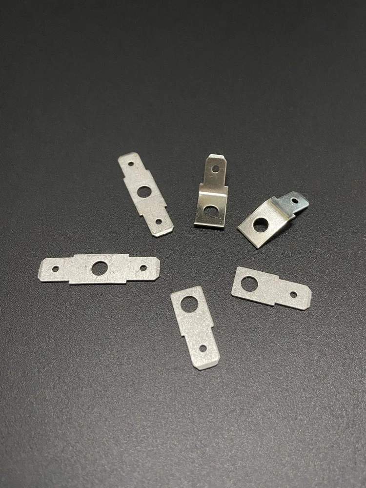 

Single And Double Ended 6.3mm Screw Hole 4.2 Wire Connectors PCB Terminal Blocks Insert Piece Brass Tin Plating Material