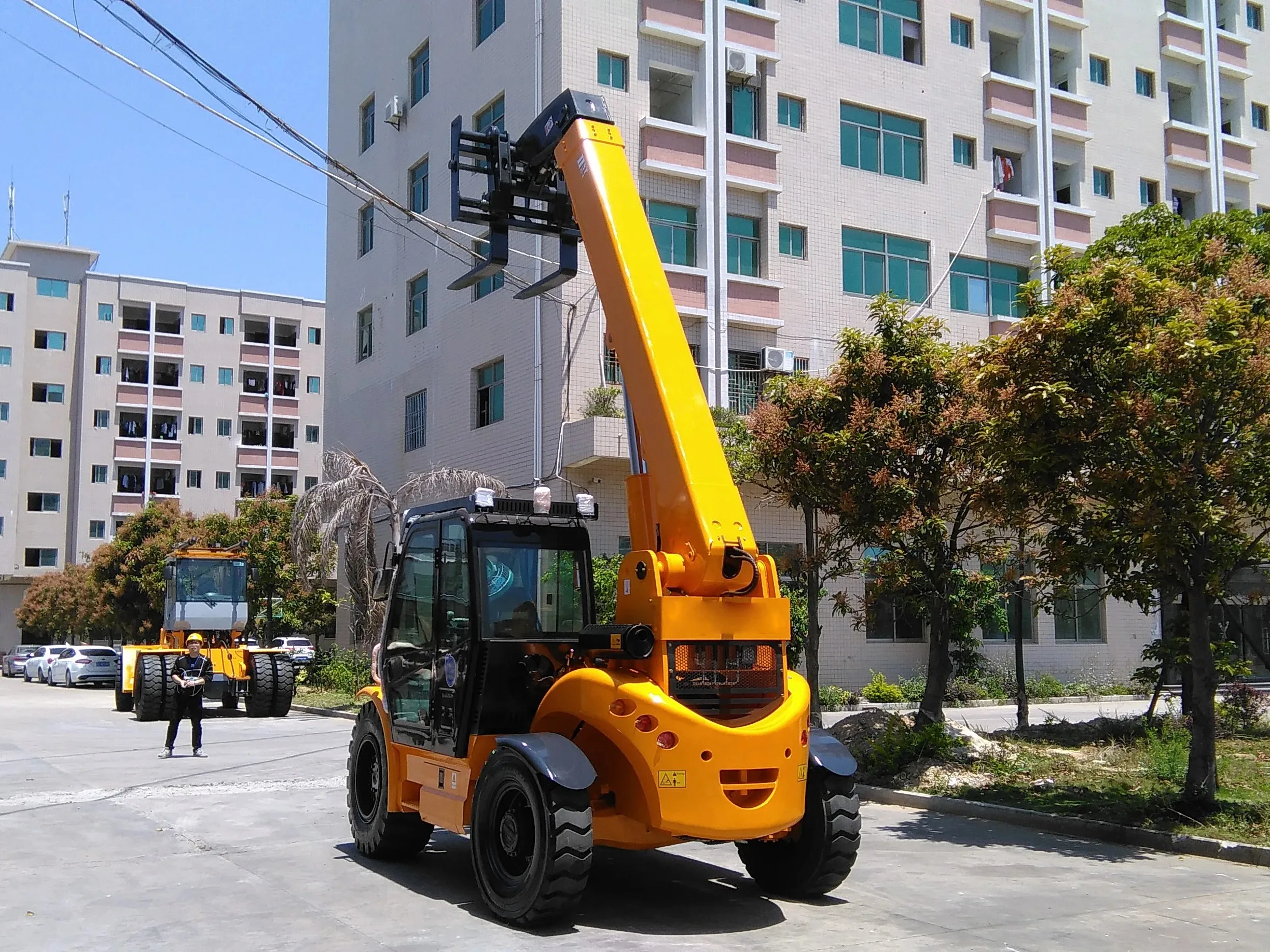 Top Quality Maximal Hydraulic Telescopic Handler 3 Ton HNT30 For Sale