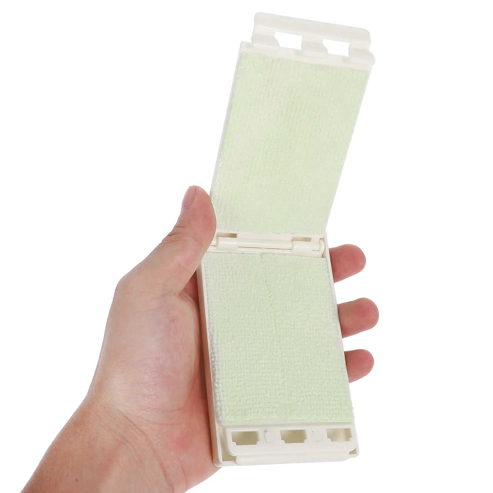 

2Pcs Musical Instrument Cleaning Tool for Guitar String and Fretboard - Lightweight Cloth for Daily String Maintenance Kit