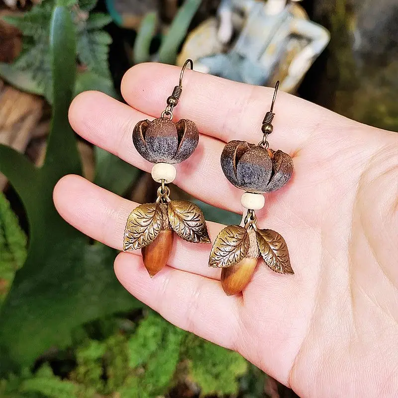 Vintage Natural Acorn Earrings Unique Design Creative Dried Fruit Wooden Earring Statement Jewelry Women Boho Earring Wholesale