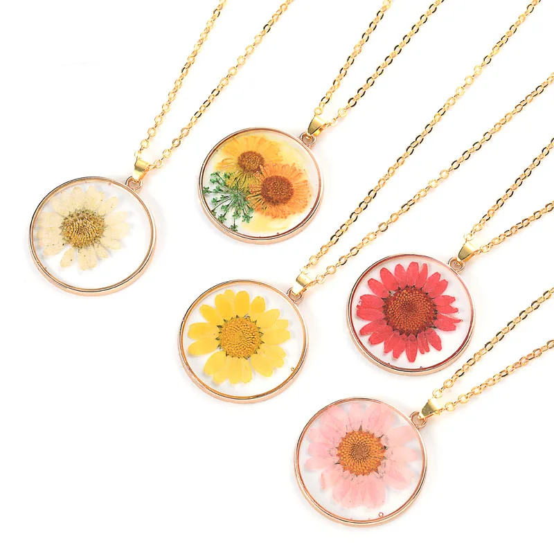 1Pcs Clear Flat Pressed Preserved Real Flower Daisy Foil Resin Charms Hibiscus Alloy Chain Acrylic Pendant Necklace