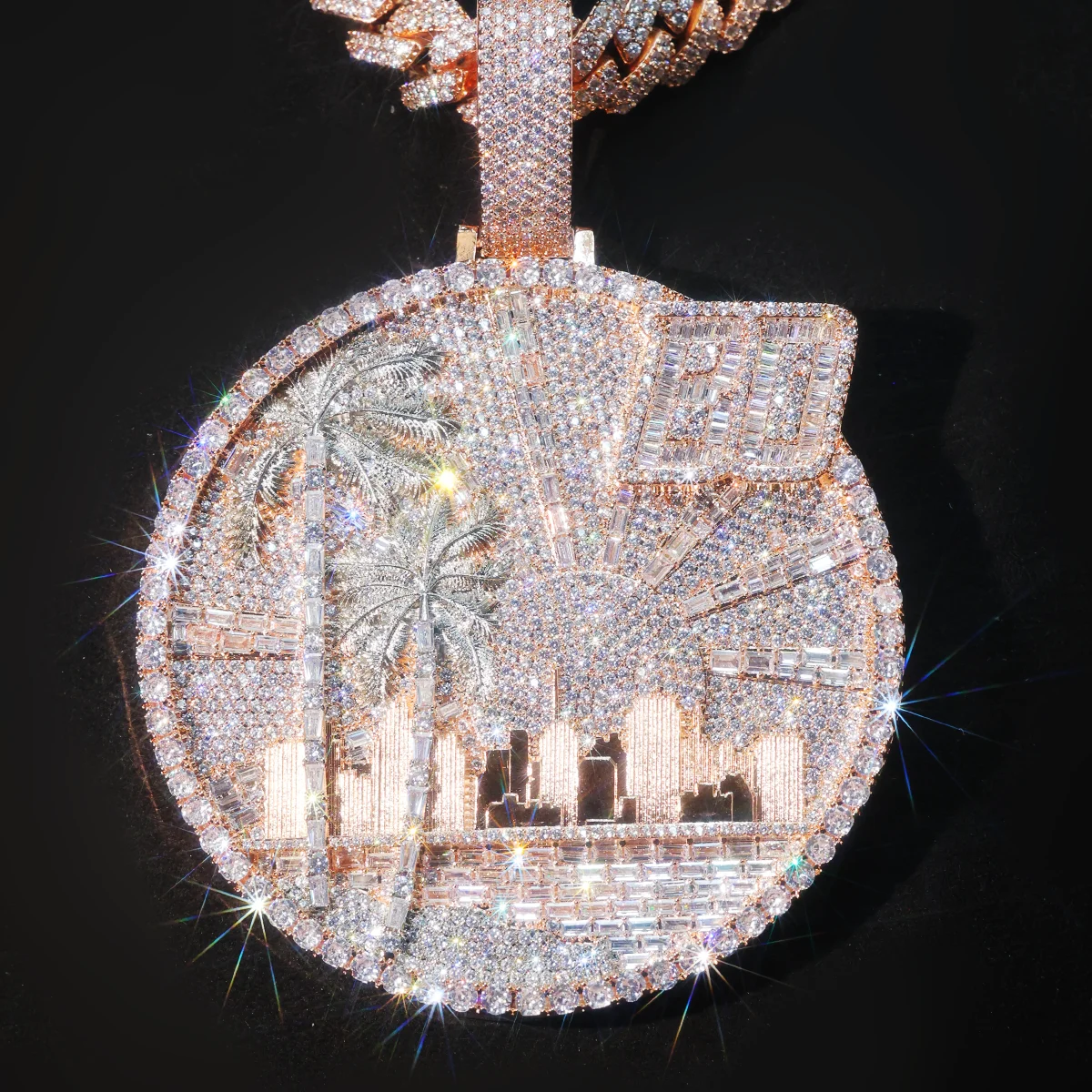 

Hip hop Jewelry Shining Ice Plate Round Shining S925 Moissanite Pendant Necklace Gift City Skyline Palm Tree Pendant Cuban Chain
