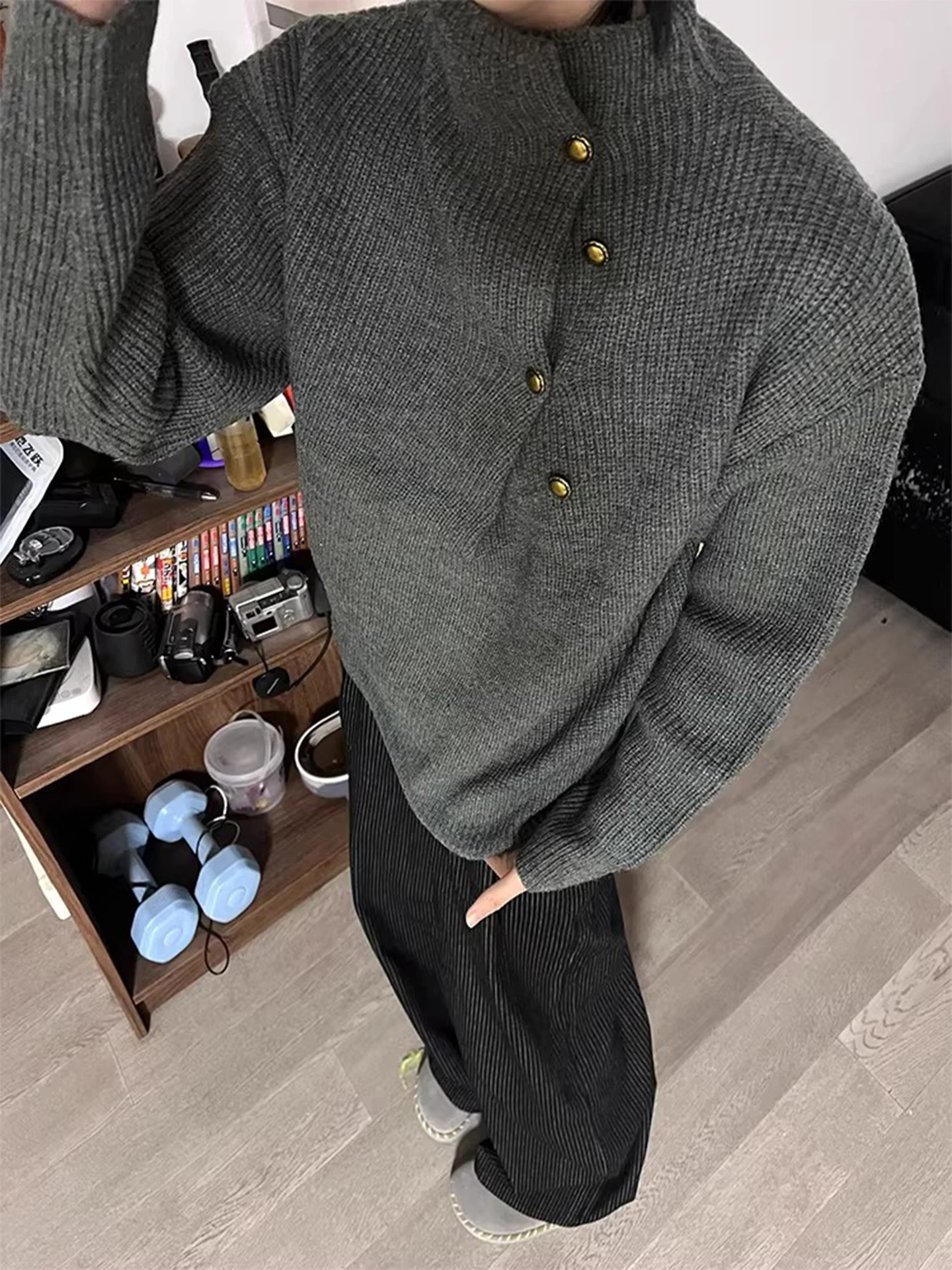 

Design Sensation Knitted Sweater Stand Collar Inner Wear Base irt Men Women Autumn Winter Lazy Sle Button Uneven Design