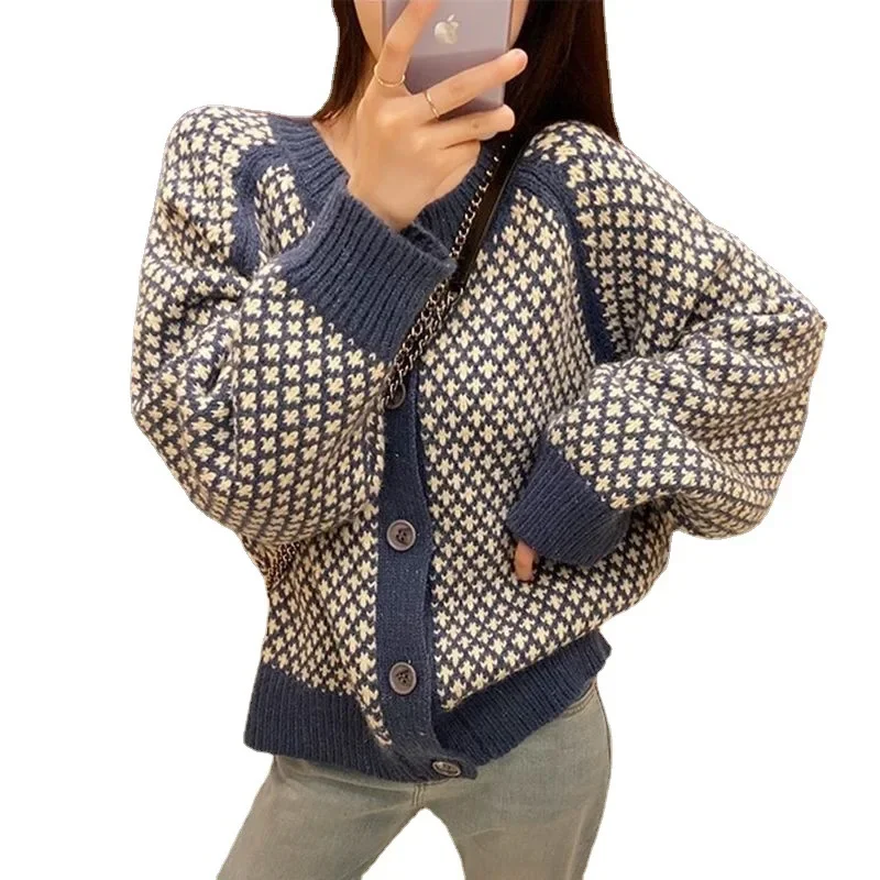 Women's Knit Cardigan: Vintage Print, Long Sleeve - usage example