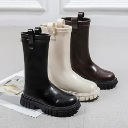 Botas altas con cremallera trasera para niñas, zapatos informales antideslizantes de punta redonda a la moda para niños, PU, negro, Beige, algodón fino coreano, novedad de 2023