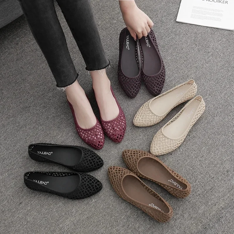 2026 Summer Women's Jelly Wedge Flats Pointed Toe Hollow Out Slip On Breathable Beach Sandals Anti Slip Casual Shoes