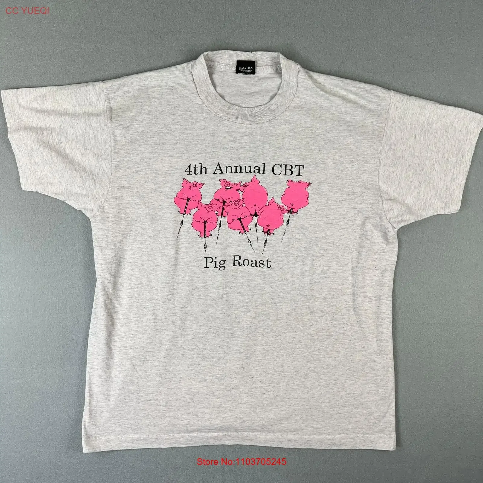 Футболка VTG Pigs on Pogo Sticks подходит для большого CBT Pig Roast 1990s Screen Stars США винтажная стильная унисекс мягкая слегка Футболка VTG Pigs on Pogo Sticks подходит для большого CBT Pig Roast 1990s Screen Stars США винтажная стильная унисекс мягкая слегка