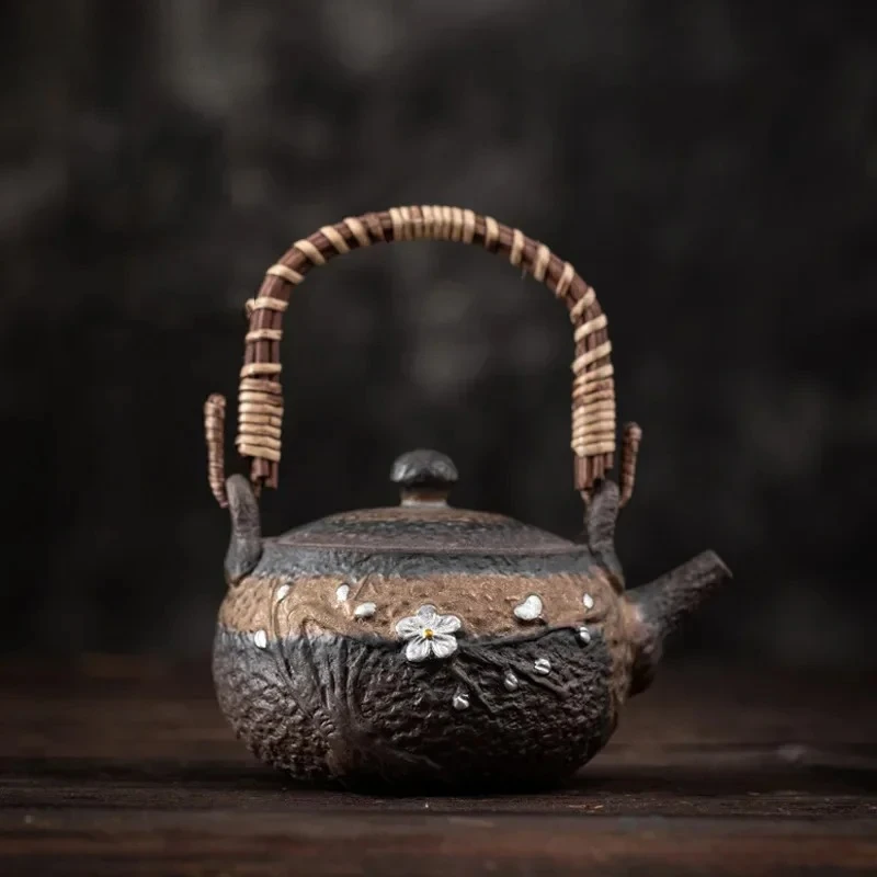 Japanese Style Loop-Handled Teapot Handmade Gilding Iron Glazed Pottery Porcelain Teapot Small Size Tea Making Device Tea Kettle