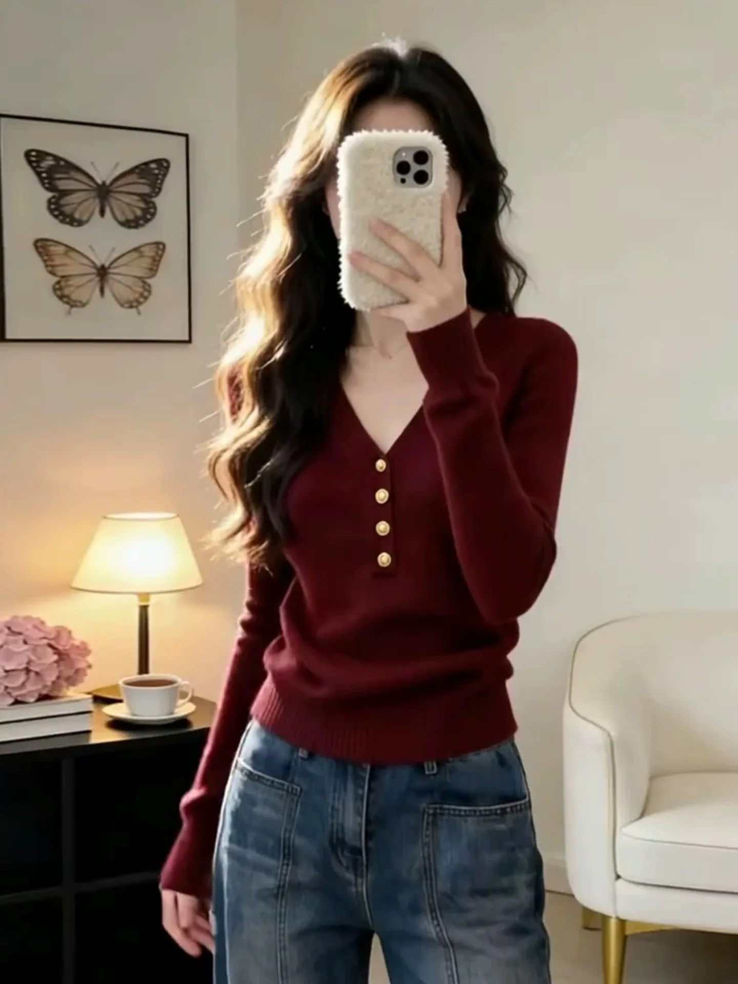 

Red V-Ne Knitted Sweater Women's Inner Wear Base irt High-End Feeling New Year's Faion Autumn Winter 2025 New Arrival