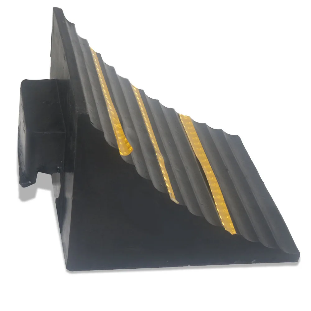 2PC Rubber Wheel Alignment Block Car Trailer Wheel Chock Triangular Anti Slip Blocks Parking Wedges High Strength Car Stopper