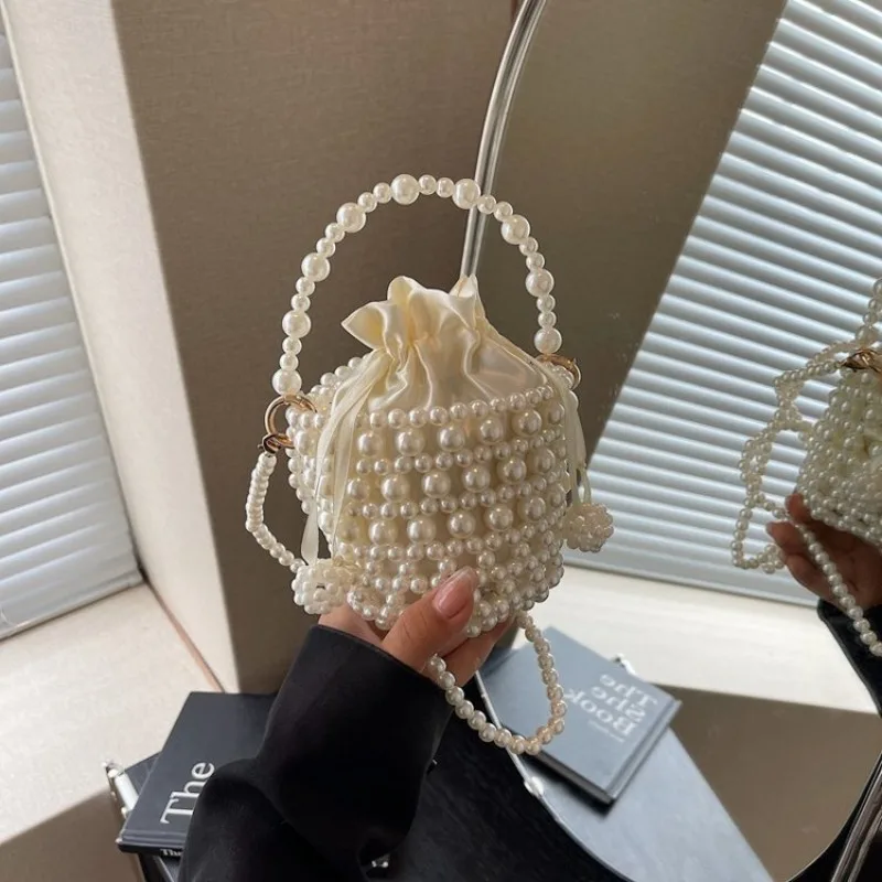 

Элегантная дорожная новая модель под мышками в 2025 году, милая популярная простая сумка-подушка, подходящая для городского отдыха