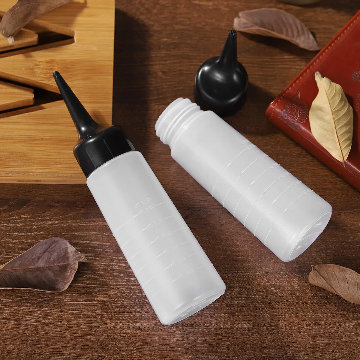 

3Pcs Wash Bottle for Hair Tinting Clear Heavy Duty Plastic Applicator with Angled Spout Ideal for Color Treatment Shampoo Rinse