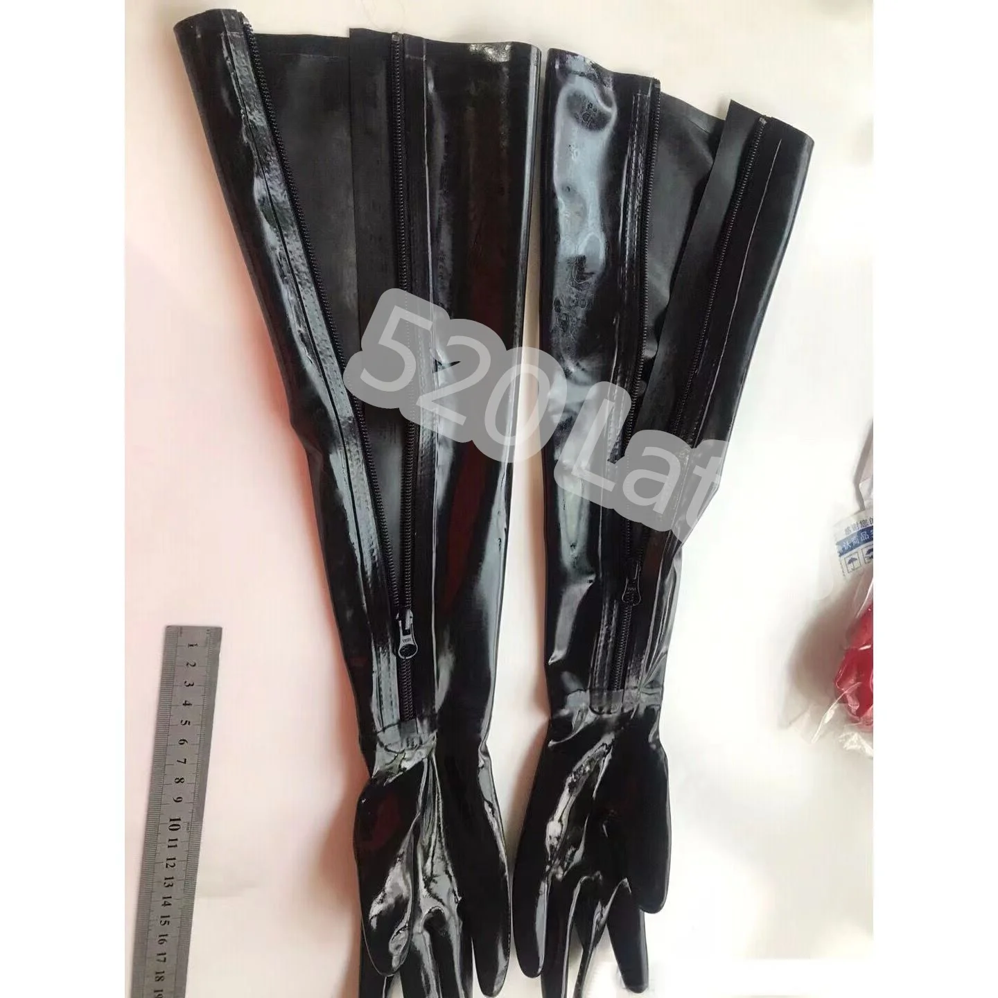 Free shipping !!! Hot Sale Wrist seamless latex opera long latex gloves fetish latex gloves With Side Zipper