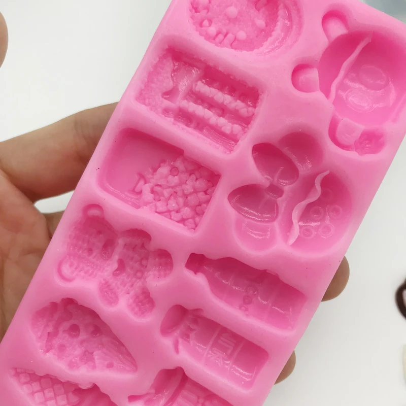 Soft Silicone Food Re-ment Mold Chocolate Fondant DIY Making Tool Cake Decorating Cookie Children\'s Baby Plug-in Candy Toy