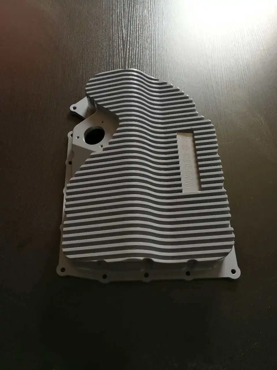 For modification, it is suitable for Volkswagen ea888 2nd generation, 3rd generation competitive aluminum alloy oil pan radiator