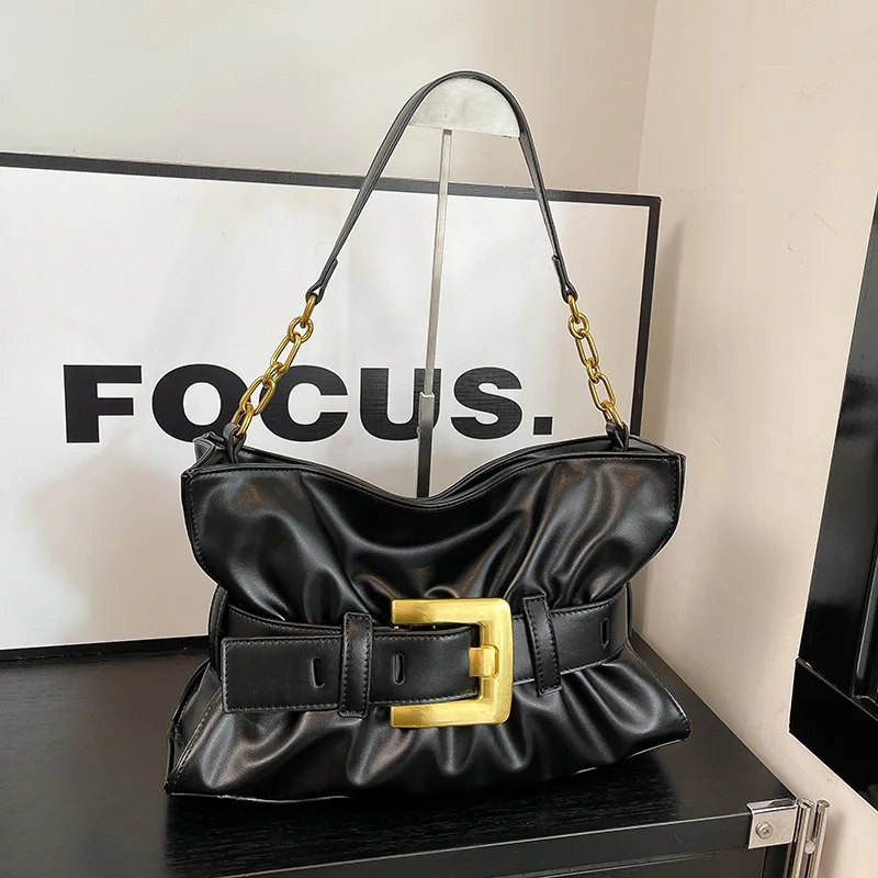

Designer Pleated Cloud Bag Fashion Handbag Punk Style Belt Buckle Design Commute Shoulder Bag Soft Leather Underarm Tote apricot