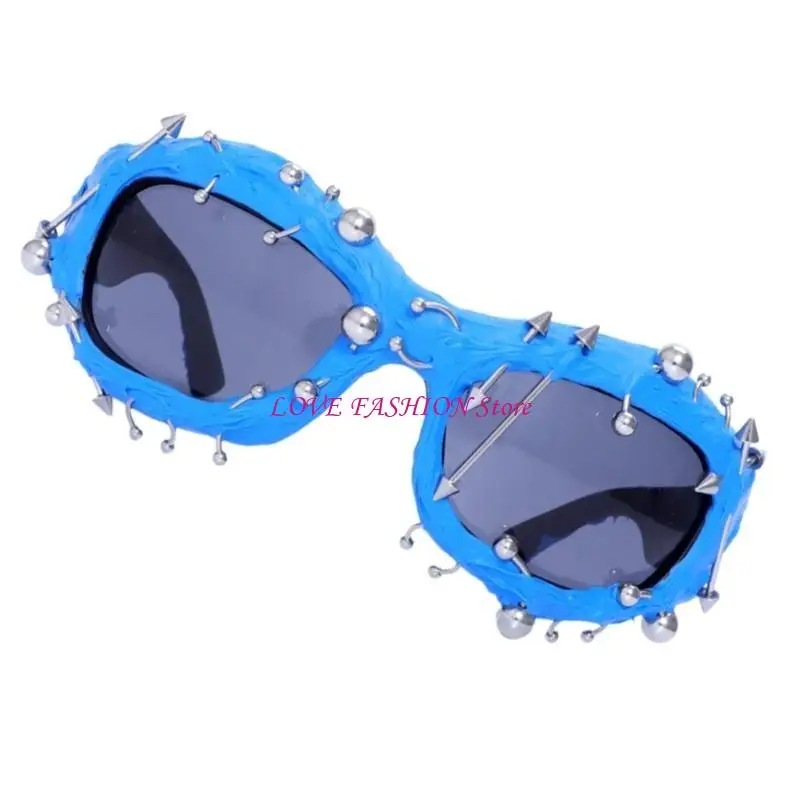 Novelty Rivet Frame Sunglasses UV380 Protective Eyeglasses For Fashion Women Men All Matching Punk NightClub Eyewears Y166