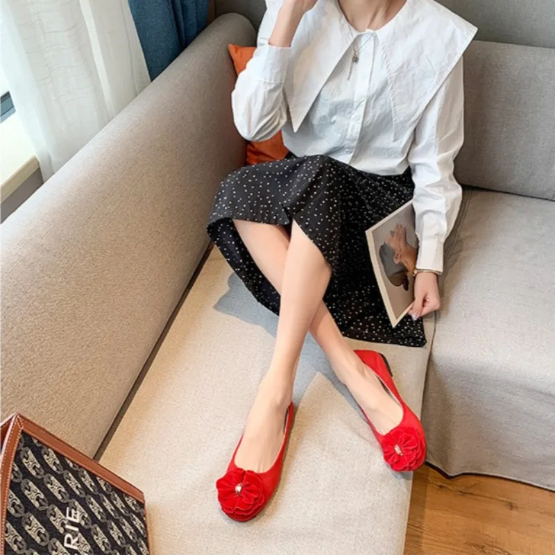 2025 nova boca rasa sapatos planos femininos sapatos de trabalho dedo do pé quadrado sapatos borboleta nó camurça único sapato grandes sapatos femininos 4143