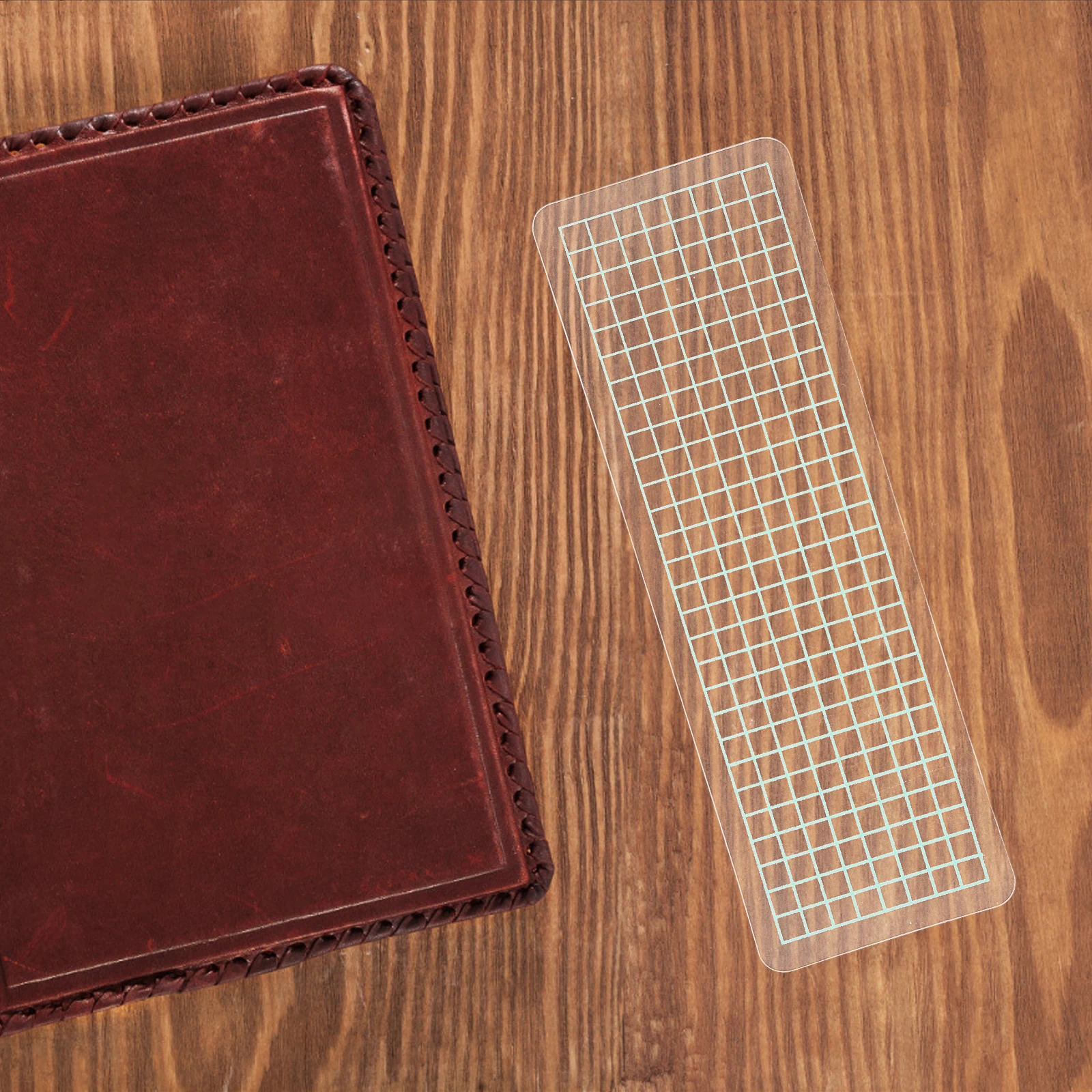 100Pcs Lightweight Tape Holders Plaid Pattern Boards with Grid Layout Portable Design for on-The-Go Creativity Tape Dispensing