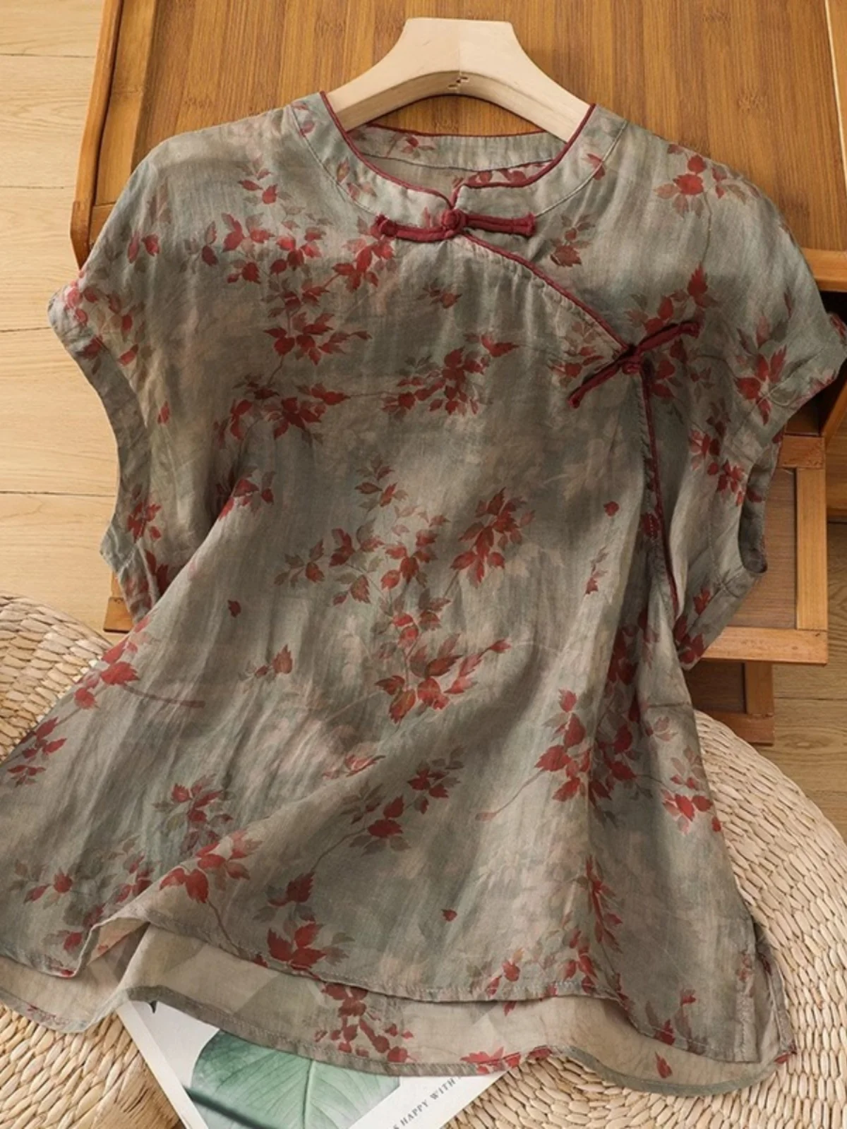 Nouveau chinois Sle femmes coton lin irt été élégance National rétro imprimé lin amélioré haut boutonné