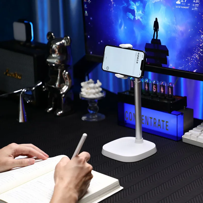 

Adjustable Phone And Tablet Holders Suitable For Live Streaming Watching TV Shows And Learning Suitable For Multiple Models