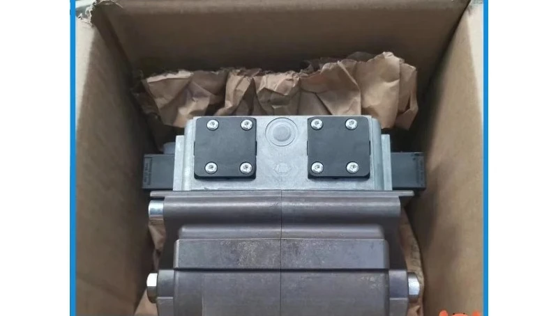 Printing machine  new combined pressure cylinder