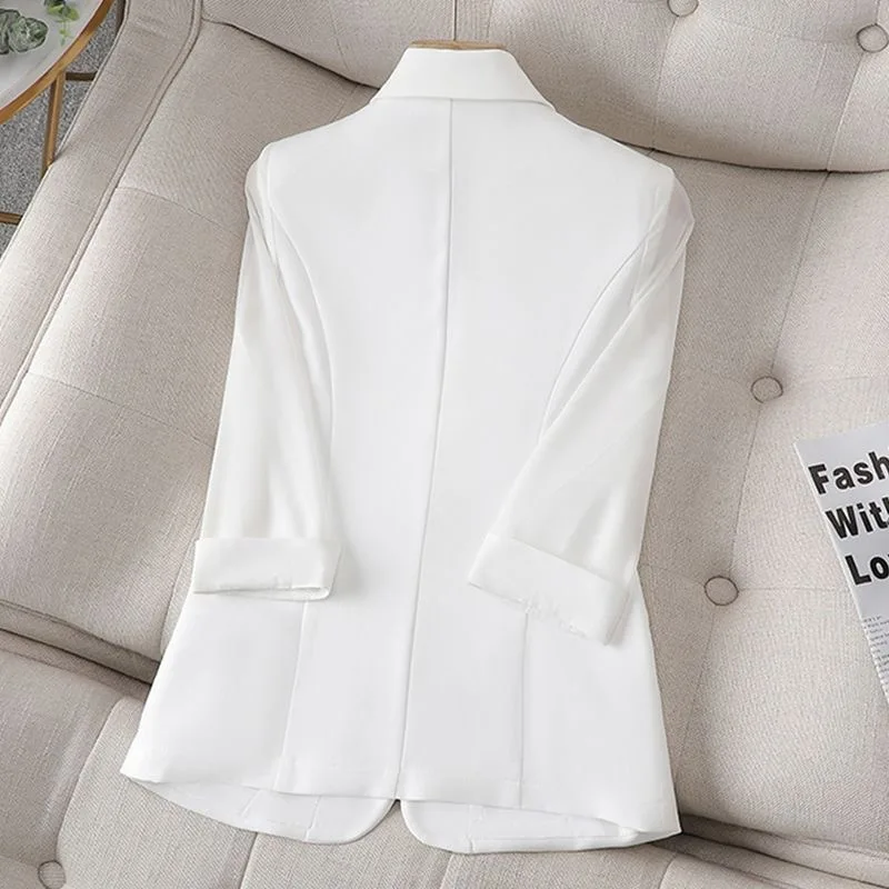 سترة شيفون بيضاء أنيقة كورية للسيدات صيفية 3/4 كم سترة خفيفة الوزن 2025 مقاس كبير بدلة مكتب أنيقة صغيرة معطف جديد