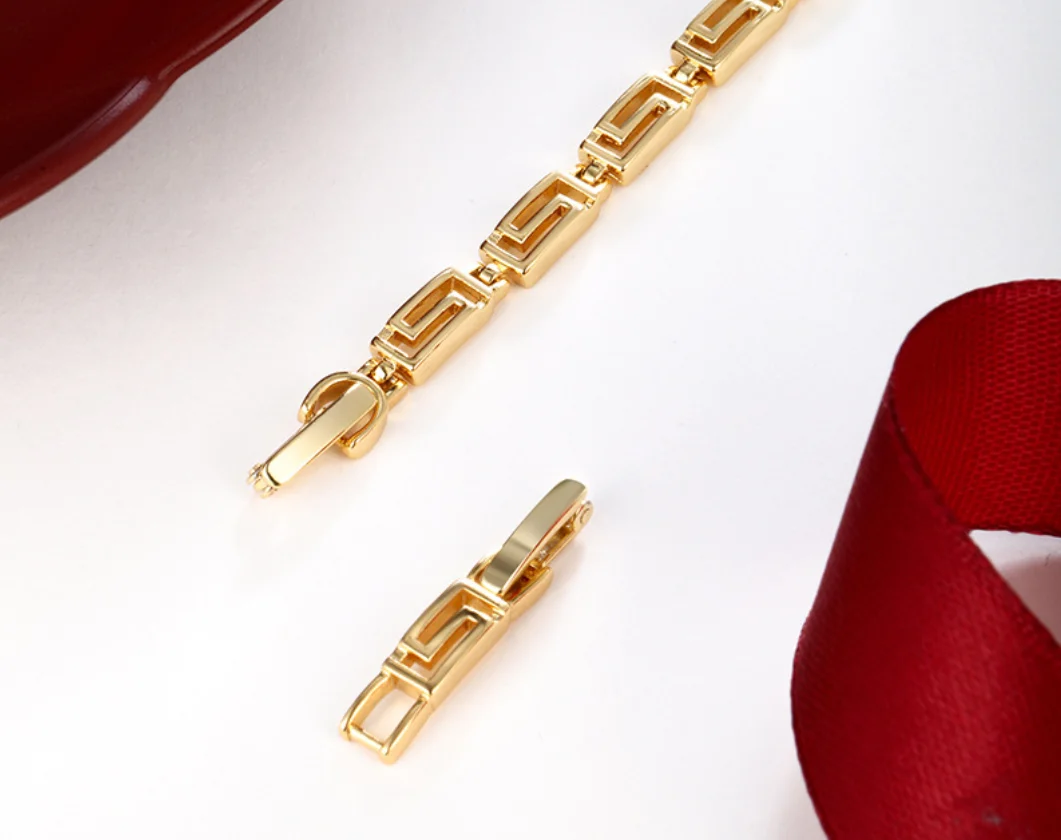 

1PC Gold Plated Bracelets for Women Round Bangles Bracelet on Hand Chain Luxury Jewelry F1770