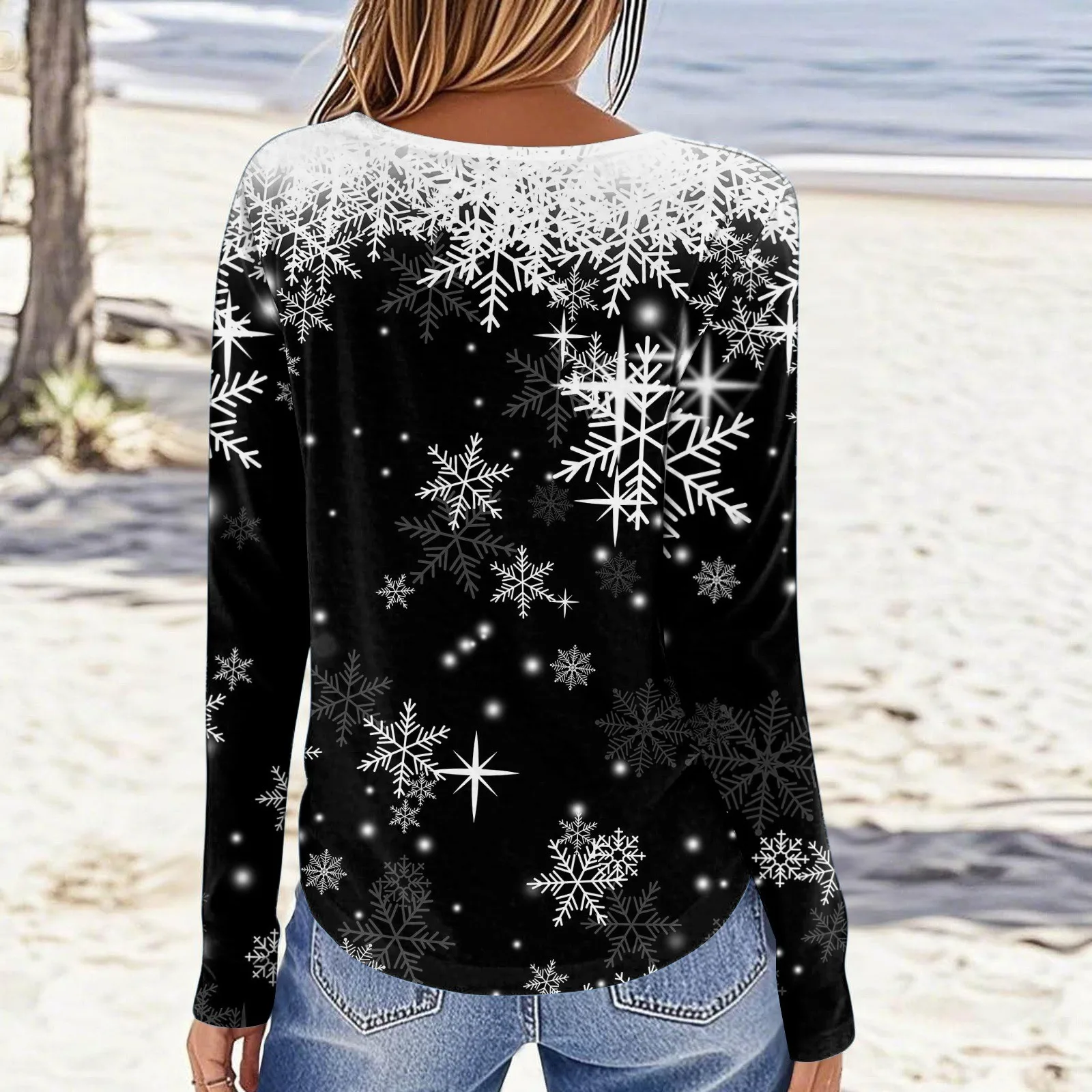 

Women'S Fashionable Casual Long Sleeved Christmas Wine Glass Snowman Printed Round Neck Top For Outdoor Festival Wear