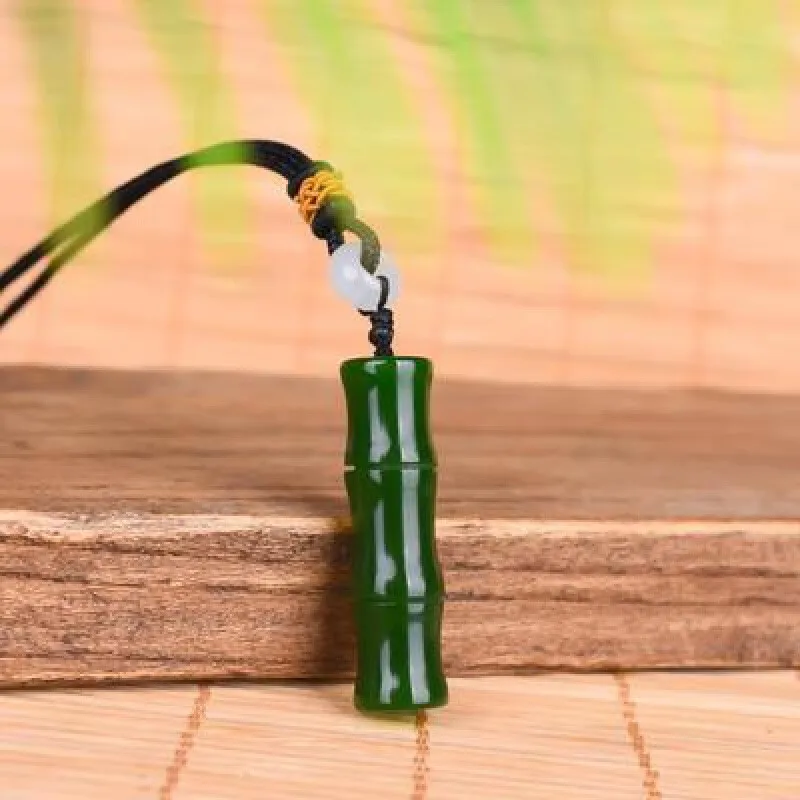 Pendant High Spinach Green Bamboo Pendant