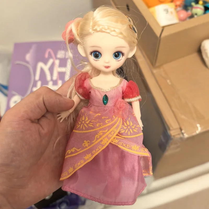 جديد حقيقي Yeloli دمية Bjd Kawaii الأميرة صندوق أعمى أنيمي الشكل سطح المكتب ديكور تحصيل نموذج دمية لعبة هدايا عيد الميلاد