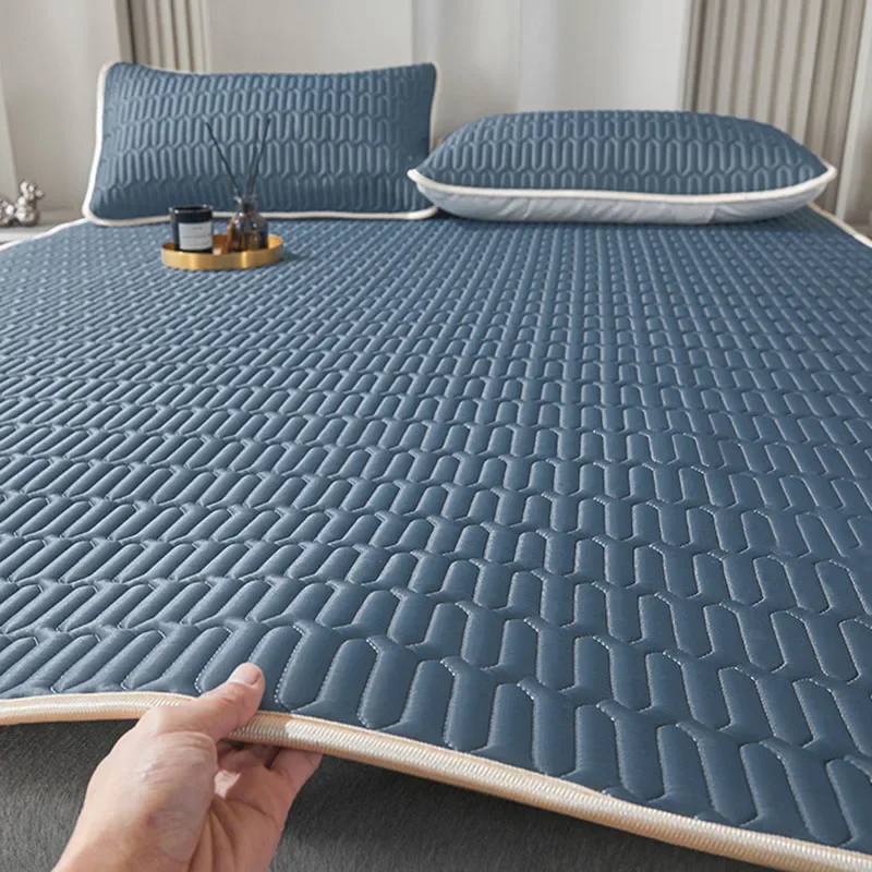 Nordic Summer Latex Ice Cooling Mat Set Thick Folding Air Conditioner Mattress Topper with Strap Solid Color Soft Bedding Sets