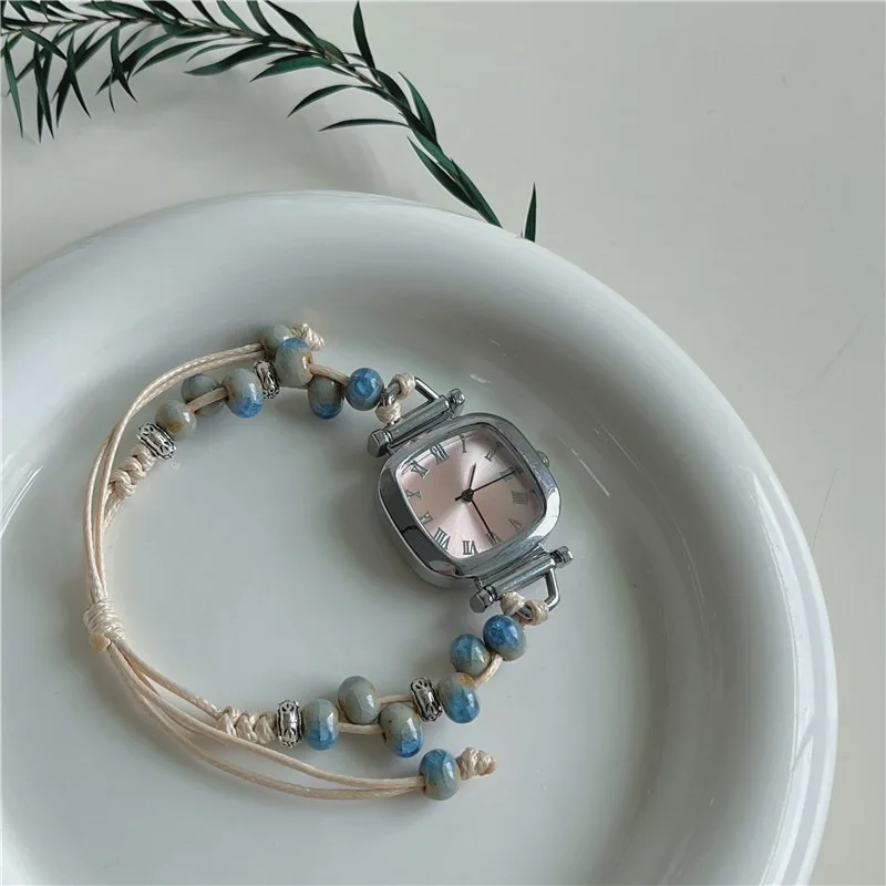 Orologio da donna in stile retrò semplice 2025, versatile, compatto, con quadrante piccolo, stile accademico personalizzabile