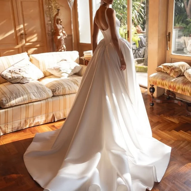 Robes de mariée avec des Appliques blanches ivoire, décalcomanies à épaules dénudées, une jupe, robes de queue de mariée sur mesure