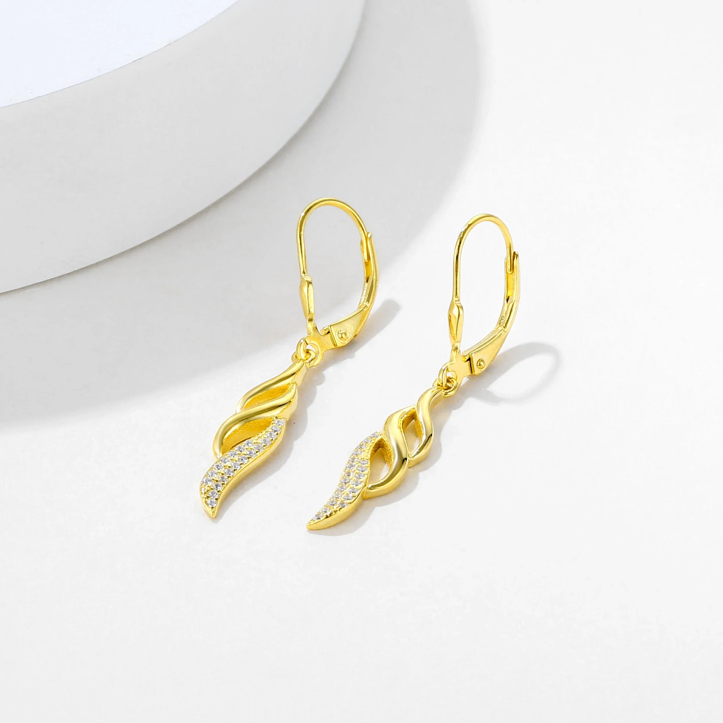 925 Sterling Silver Hypoallergenic Minimalist Gold Plate Twist Celtic Huggie Hoop Earrings Girl Women Teens Braid Brincos