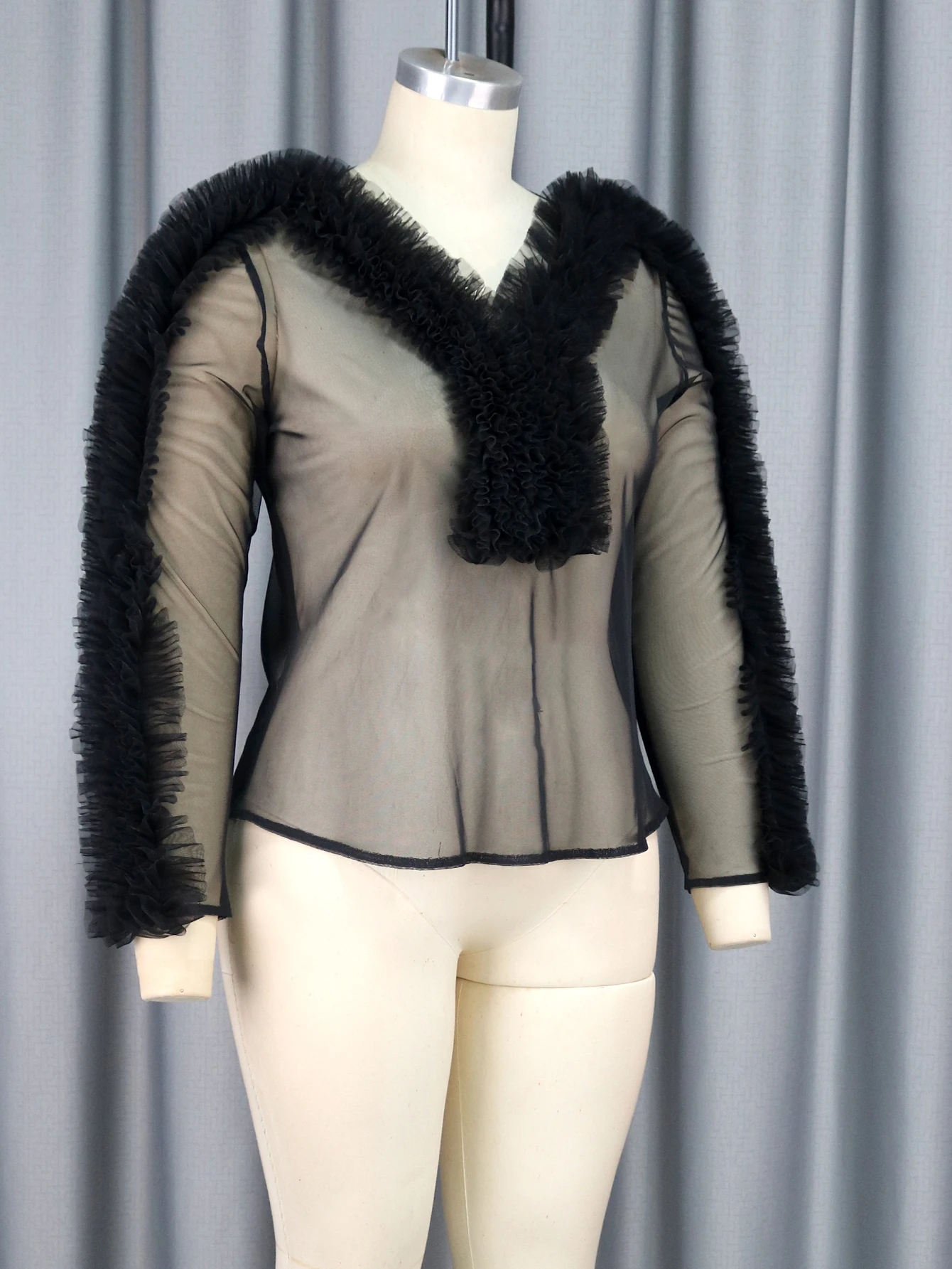 Pull noir transparent à col en V à volants pour femmes, chemises transparentes à manches longues, chemisiers décontractés pour boîte de nuit, fête
