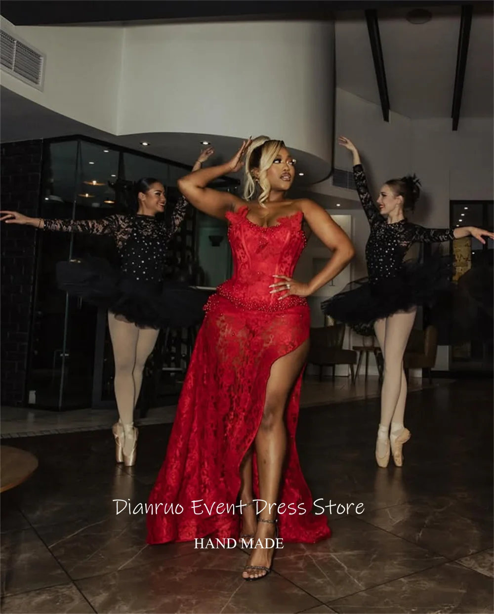 Dianruo-vestido De Noche asimétrico rojo, Sexy, con abertura lateral, encaje, ilusión, apliques, batas con cuentas, personalizado