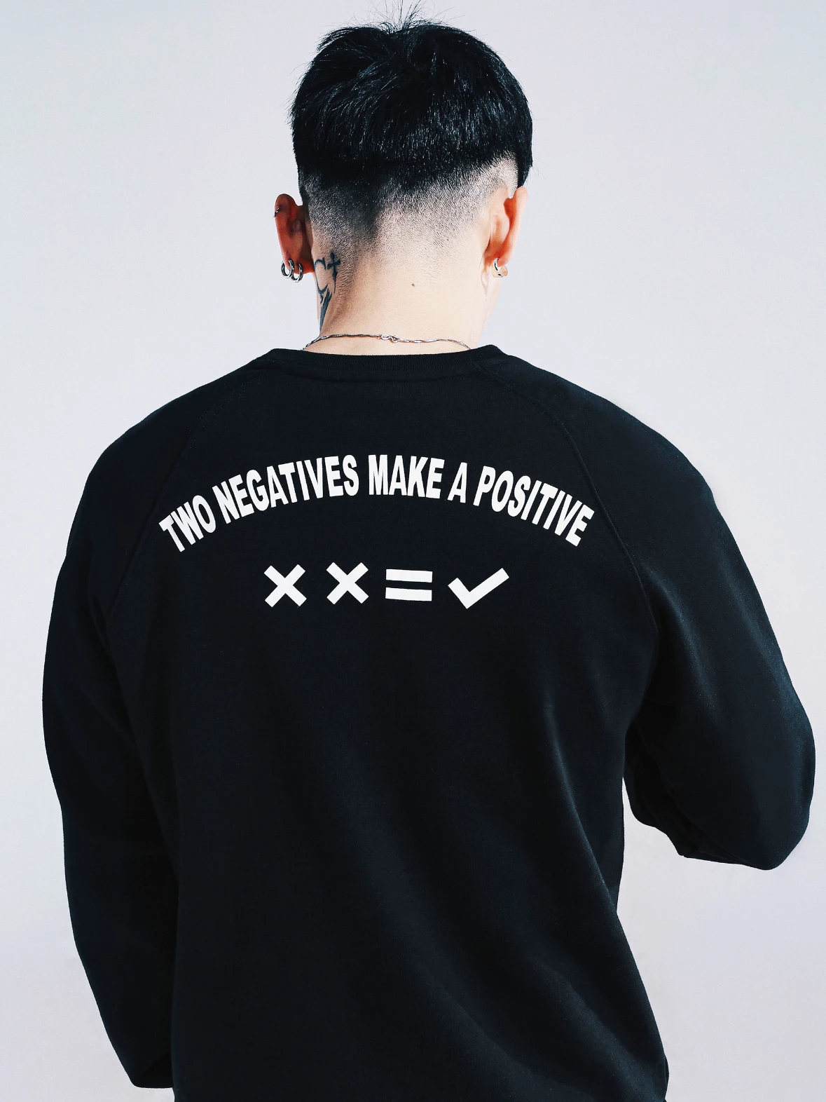 

Удлиненная толстовка с круглым вырезом и капюшоном, для скейтбординга, уличная одежда, удобная, из хлопка и полиэстера, с принтом, повседневный топ