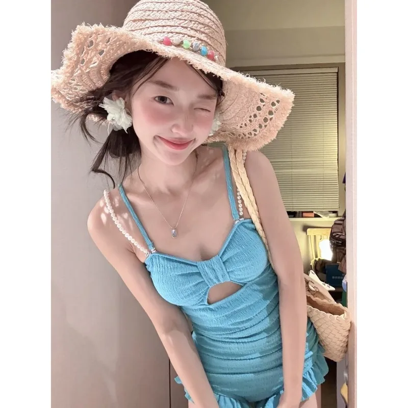 Pearl One-piece Swimsuit Female White Girl Lace Conservative Slim Slim Smock Sunscreen Two-piece Set Small Breasted Student 2025