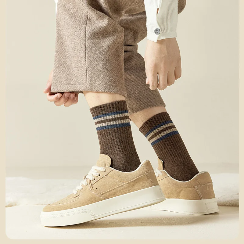 Hochwertige Herrensocken für Herbst und Winter, Verdickte Socken für Männer, Wärmesocken, Einfache Einfarbige Baumwollsocken für Männer, 5 Paar Neu – Detail 9