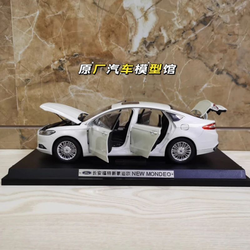 Original Diecast Alloy 1/18 Changan FORD MONDEO Car Model Adult Classic Collection Static Display Boy Toys