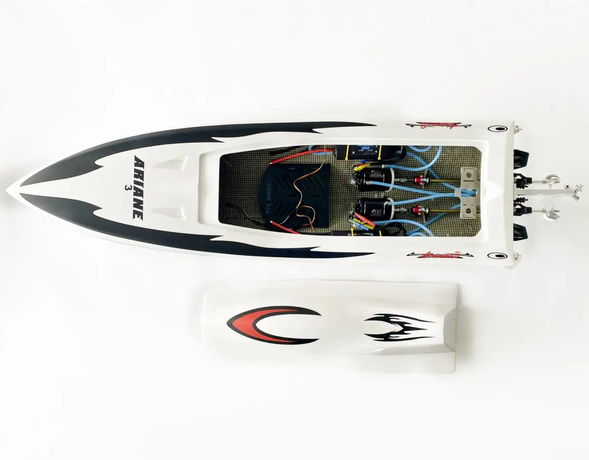 TFL 1155 Large Ariane with Twin 5684 KV1000 /56104 Motor & Twin 300A ESC Fiberglass RC Electric Boat